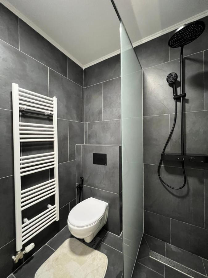 Tao Apartment,