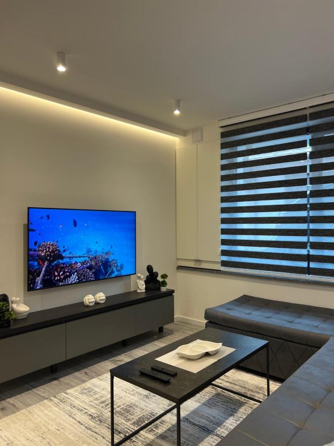 Tao Apartment,